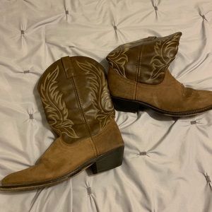 Laredo cowboy boots